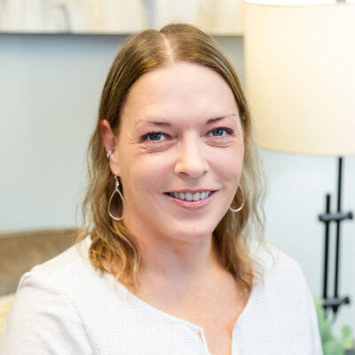 Courtney Ade headshot