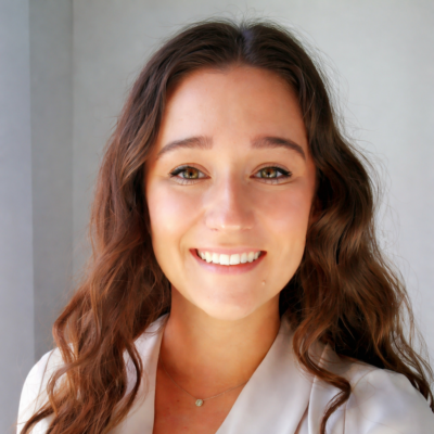 Michelle Schwab headshot