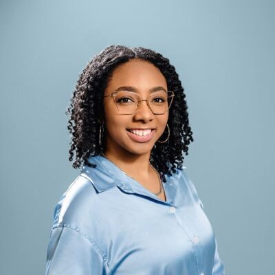 Alexandria Hall headshot