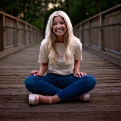 Jenna Bartsch headshot