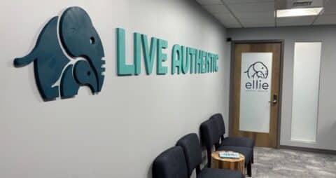 Ellie Mental Health Manhasset Great Neck, NY Clinic Live Authentic Sign