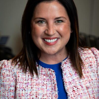 Emily Undajon headshot