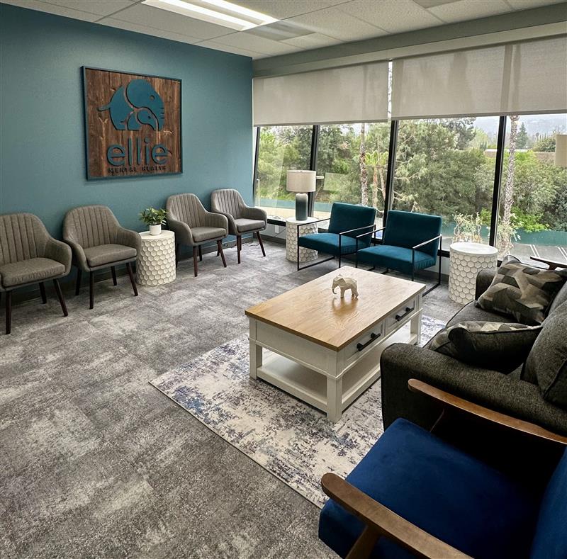 Aveanna Healthcare - Home Health Nursing in Sherman Oaks, CA photo 3
