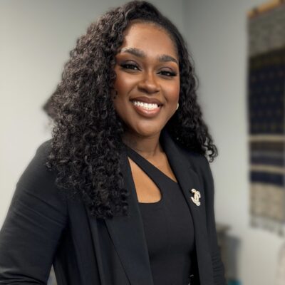 Candace Laing headshot