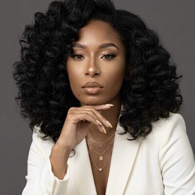 Tamra Robinson headshot
