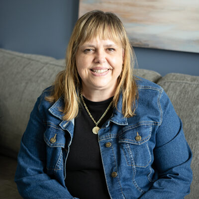 Dr. Liz Schallack headshot