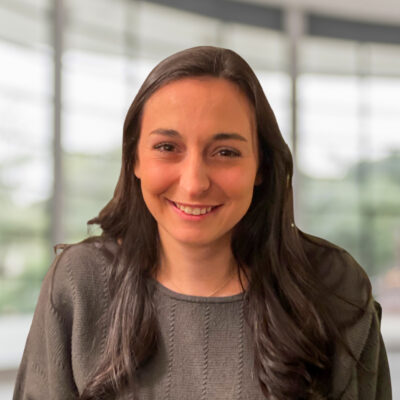 Alyssa Apelquist headshot