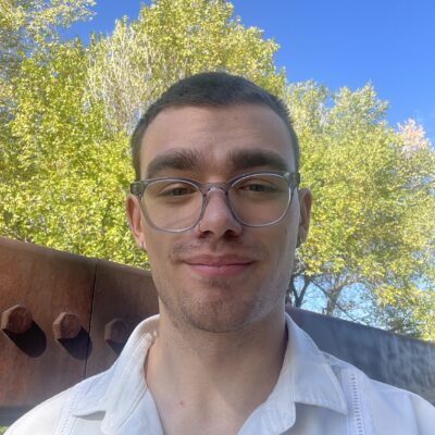 Riley Pearce headshot