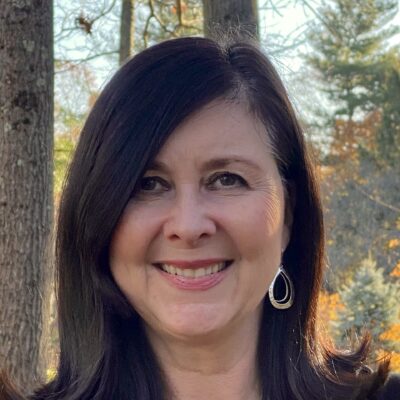 Samantha Cail headshot