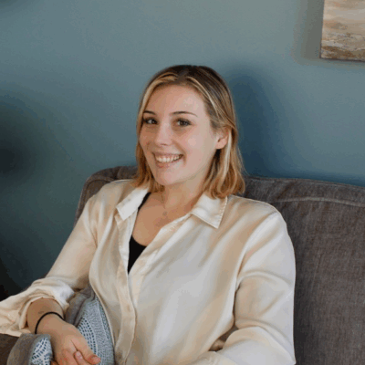 Annaka Taylor headshot