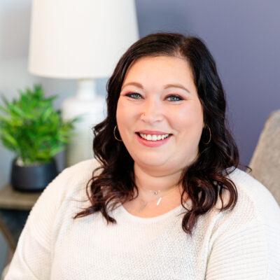 Taylor Mora headshot