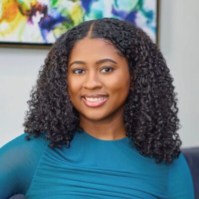 Ashley Larose headshot