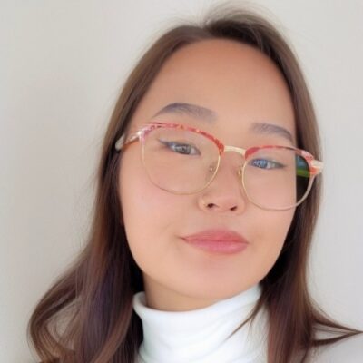 Jenni Schreiber headshot