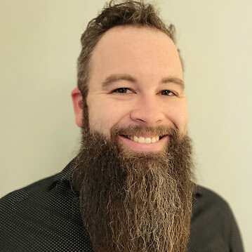 Lucas Taylor headshot