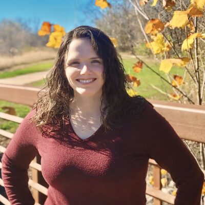 Larissa Theison headshot