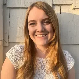 Alyssa Baynes headshot