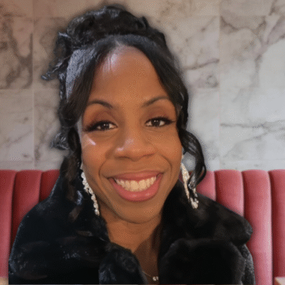 Ashley Biggs headshot