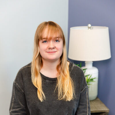 Hailey Warren headshot