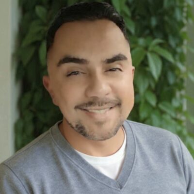 Johnny Cano headshot