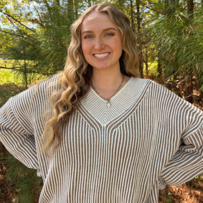 Olivia Vires headshot