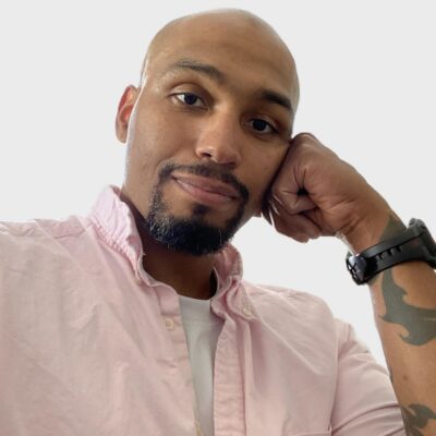 Roberto Marshall headshot