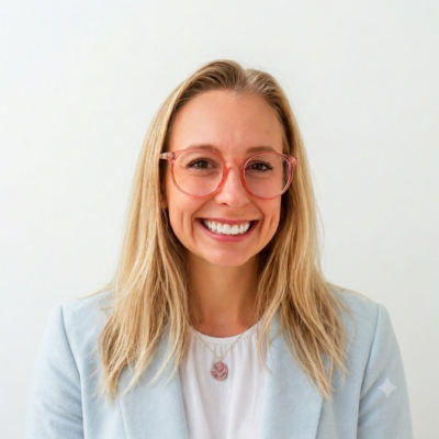 Emily Daly headshot