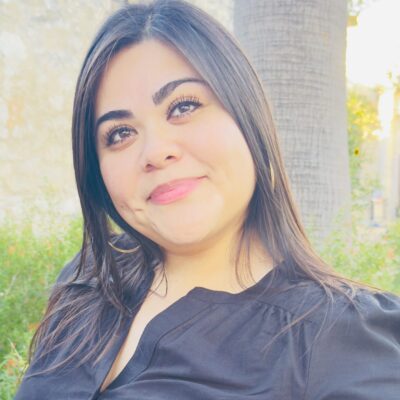 Mayra Acosta headshot