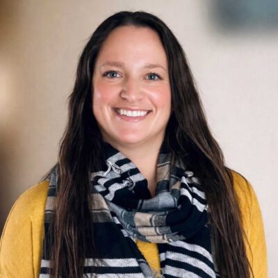 Gena Marinelli headshot