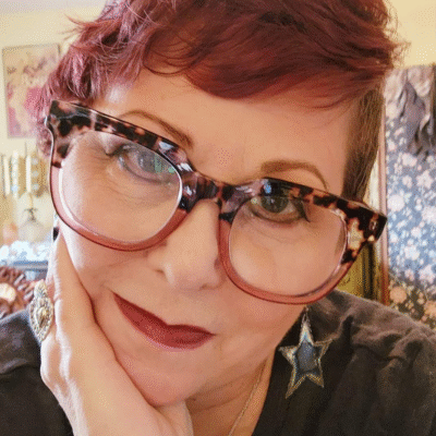 Katina Jones headshot