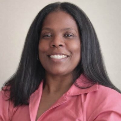 Jasmine Elliott headshot