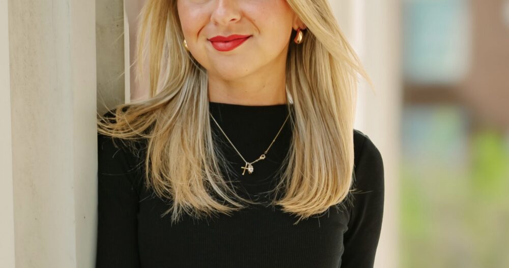 Halle Bonner