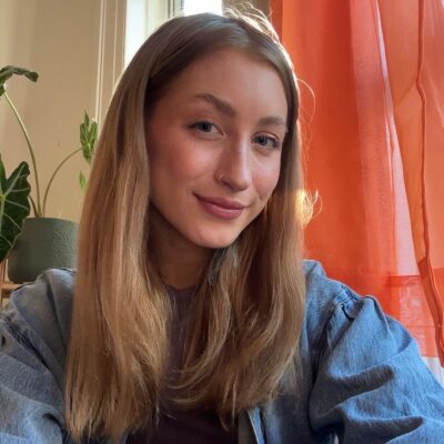 Samantha Deppe headshot