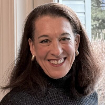 Kim Napolitano headshot