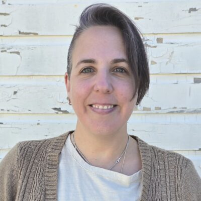Krista Viens headshot