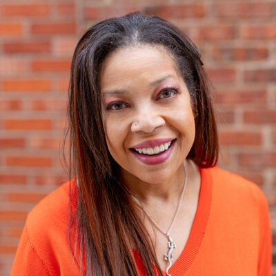 Alane Roath headshot