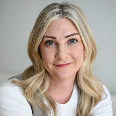 Sarah Owens headshot