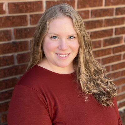 Sarah Robinson headshot