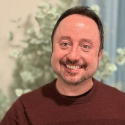 Joshua Richardson headshot