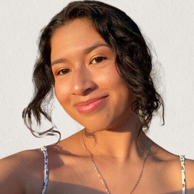 Kimberly Damaris Flores headshot