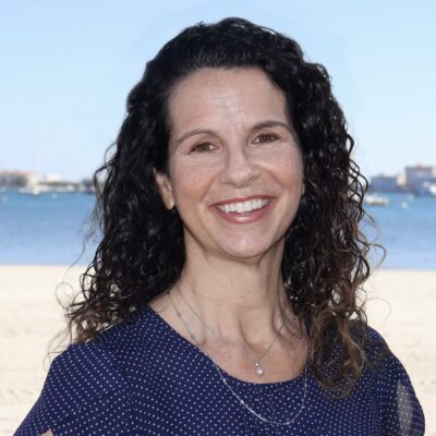 Melissa Georgopolis headshot