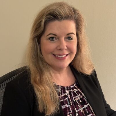 Polly Price headshot