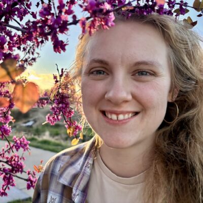 Vaden Vosteen (they, she) headshot