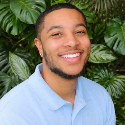 Steve Crawford headshot