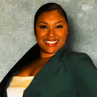 Asha Dowell headshot