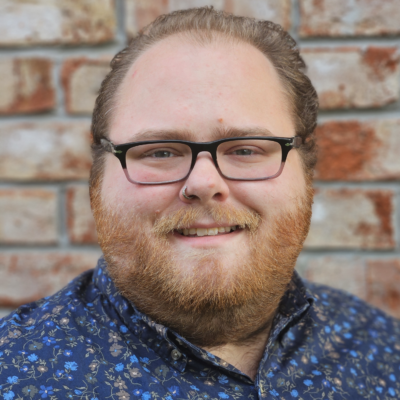Elliot Burnette headshot