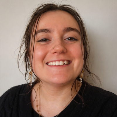 Hannah Costa headshot