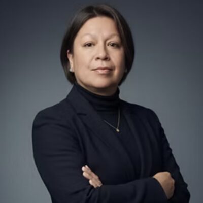 Adriana Oberhausen headshot