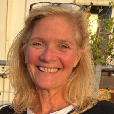 Kathleen Kerr headshot