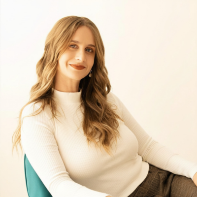 Kristin Price headshot