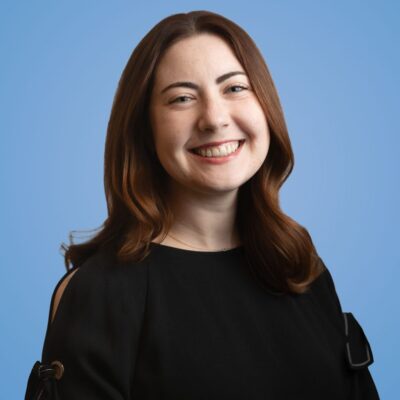 Molly Schineller headshot